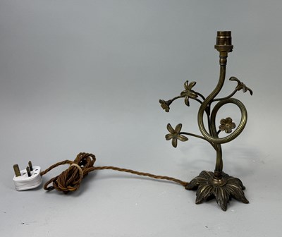 Lot 825 - AN UNUSUAL FLORAL ARTS AND CRAFTS TABLE LAMP