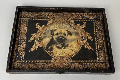 Lot 833 - CHINOISERIE SERVING TRAY, WITH DOG DECORATION