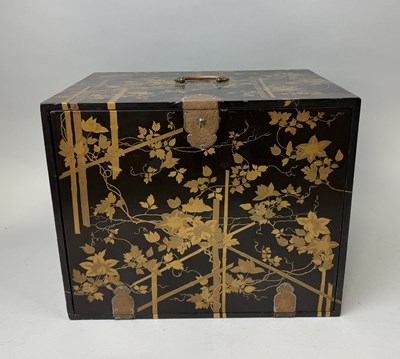 Lot 66 - A FINE JAPANESE GOLD AND BLACK LACQUERED CABINET, MEIJI PERIOD (LATE 19TH CENTURY)