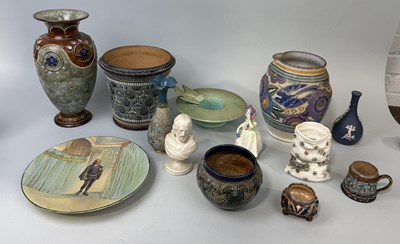 Lot 869 - CERAMICS TO INCLUDE ROYAL DOULTON, POOLE POTTERY