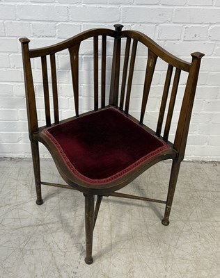 Lot 831 - AN EDWARDIAN SECCESSIONIST STYLE CORNER CHAIR WITH MOTHER OF PEARL INLAY