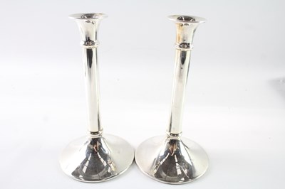 Lot 274 - A MODERN PAIR OF .925 STERLING SILVER CANDLESTICKS