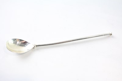 Lot 238 - A STAMPED 2004 .925 STERLING SILVER TIFFANY & CO X PALOMA PICASSO SPOON