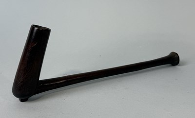 Lot 378 - A XHOSA WOOD PIPE, SOUTH AFRICA, 20TH CENTURY