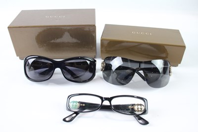 Lot 1175 - DESIGNER SUNGLASSES/GLASSES INCLUDING GUCCI, WITH CASES (3)