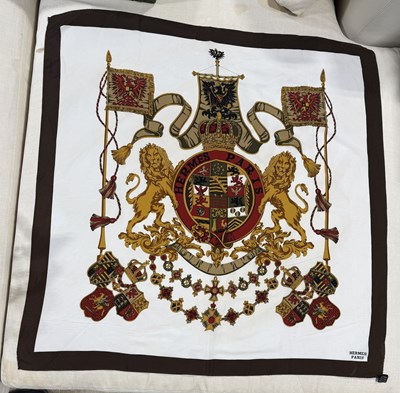 Lot 872 - AN HERMES SILK SCARF