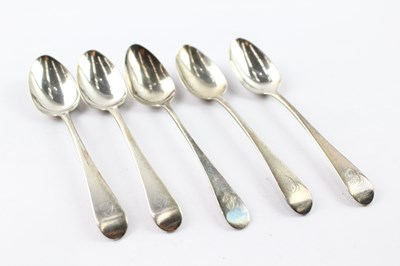 Lot 329 - FIVE .925 STERLING SILVER GEORGIAN TEASPOONS (5)