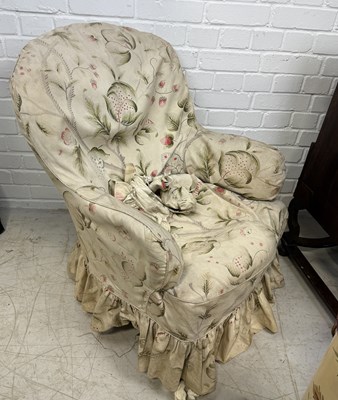 Lot 866 - AN ANTIQUE NURSING CHAIR WITH FLORAL COVER
