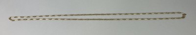 Lot 33 - AN 18CT GOLD VICTORIAN LADIES CHAIN