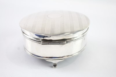 Lot 415 - A .925 STERLING SILVER JEWELLERY/ TRINKET BOX