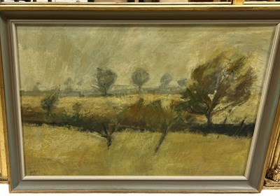 Lot 944 - AN OIL PAINTING ON CANVAS DEPICTING A FIELD WITH TREES