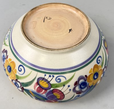 Lot 372 - A POOLE POTTERY CARTER SADLER ADAMS BOWL