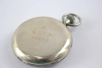 Lot 441 - A VINTAGE MOERIS GSTP MILITARY ISSUED POCKET WATCH