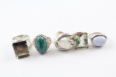 Lot 229 - A COLLECTION OF SILVER GEMSTONE COCKTAIL RINGS (5)