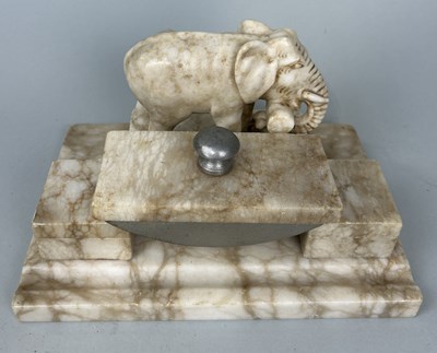 Lot 663 - A 1960'S RUSSIAN MARBLE 'ELEPHANT' INKSTAND