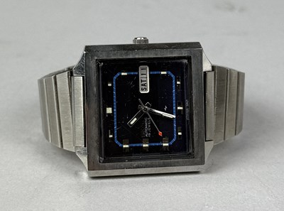 Lot 423A - A SEIKO AUTOMATIC, 19 JEWELS