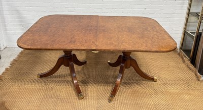 Lot 1065 - A TWIN PEDESTAL DINING TABLE, FIGURED BURR WALNUT