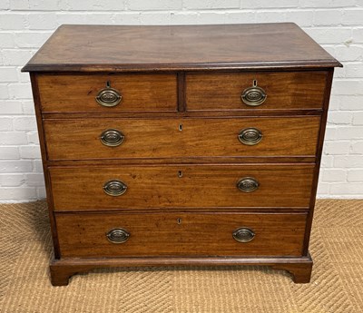 Lot 1054 - A GEORGIAN MAHOGANY CHEST OF DRAWERS