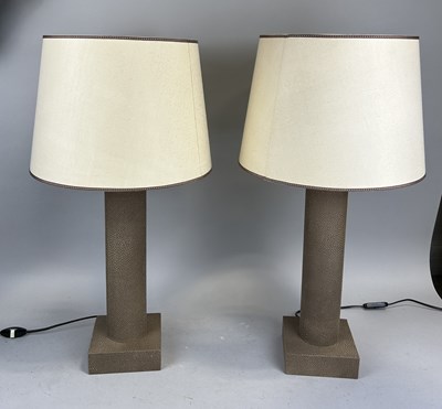 Lot 723 - A PAIR OF DESIGNER SHAGREEN TABLE LAMPS