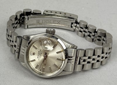 Lot 372A - A LADIES STAINLESS STEEL ROLEX OYSTER PERPETUAL DATE