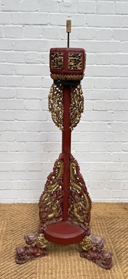 Lot 60 - A CHINSE RED AND GOLD FLOOR CANDLES STAND, STRAITS CHINESE OR PERANAKAN PEOPLE, 19TH CENTURY