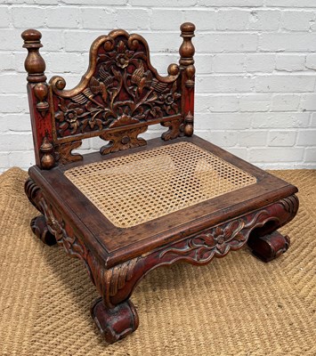 Lot 3 - AN INDONESIAN ISLAMIC CIRCUMCISION CHIAR, PAINTED CARVED WOOD AND WOVEN RATTAN, CENTRAL JAVA, INDONESIA, EARLY 20TH CENTURY