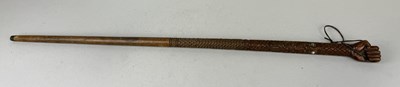 Lot 7 - A MAORI CARVED WOODEN WALKING CASE OR SCEPTRE, NEW ZEALAND, CIRCA 1900