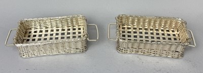 Lot 282 - A PAIR OF UNMARKED SILVER BASKET DISHES