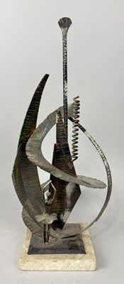 Lot 573 - BALLET INTEREST: AN ABSTRACT METAL SCULPTURE OF A BALLET DANCER, ON MARBLE STAND