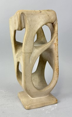 Lot 574 - A HEAVY PLASTER MODERNIST ABSTRACT SCULPTURE