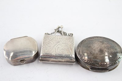 Lot 364 - THREE .925 STERLING SILVER PILL AND TRINKET BOXES