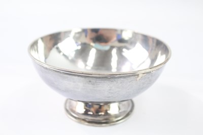 Lot 323 - A .925 STERLING SILVER HAMMERED BOWL/DISH