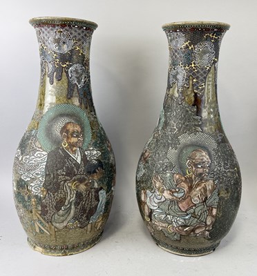 Lot 527 - A PAIR OF LARGE EARLY 20TH CENTURY VASES DECORATED WITH FIGURES