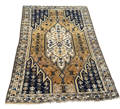 Lot 1224 - AN EARLY 20TH CENTURY PERSIAN DESIGN CARPET