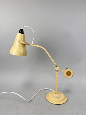 Lot 944 - A HADRILL & HORSTMANN MID-CENTURY INDUSTRIAL PAINTED TABLE LAMP
