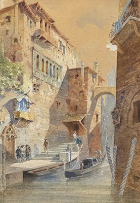 Lot 824 - A WATERCOLOUR PAINTING ON PAPER DEPICTING A VENETIAN CANAL SCENE