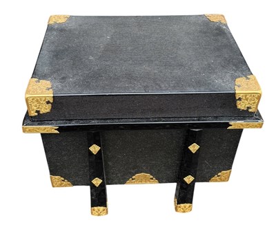Lot 1165 - A JAPANESE SAMURAI ARMOUR IN TRUNK