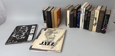 Lot 1137 - A COLLECTION OF JAZZ BOOKS TO INCLUDE