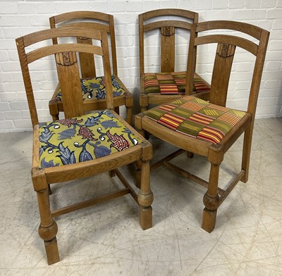 Lot 1122B - A SET OF FOUR 1930'S OAK DINING CHAIRS