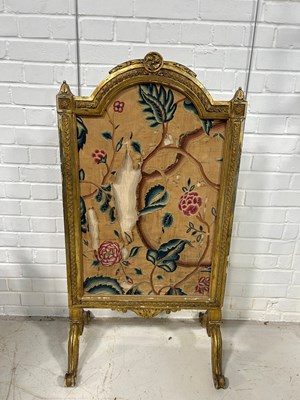 Lot 1075A - A 19TH CENTURY GILT WOOD FIRE SCREEN WITH TAPESTRY PANEL (TORN)