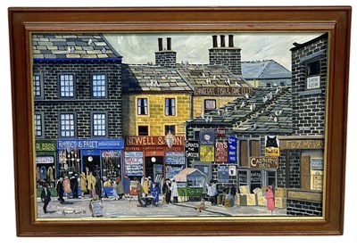 Lot 624 - HOWARD TURNER (CONTEMPORARY): AN OIL PAINTING ON CANVAS DEPICTING A STREET SCENE