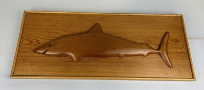 Lot 257 - A CARVED WOOD SHARK PLAQUE