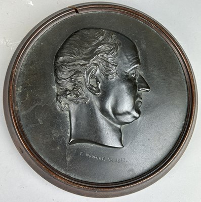 Lot 254 - ATTRIBUTED TO THOMAS WOOLNER (BRITISH 1825-1892): A BRONZE ROUNDEL DEPICTING A GENTLEMAN