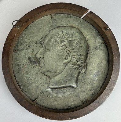 Lot 254 - ATTRIBUTED TO THOMAS WOOLNER (BRITISH 1825-1892): A BRONZE ROUNDEL DEPICTING A GENTLEMAN