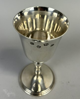 Lot 14 - A QEII SILVER GOBLET