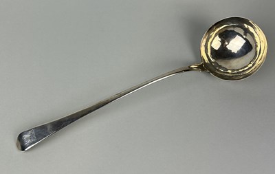 Lot 93 - AN ANTIQUE SILVER LADEL