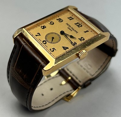 Lot 2 - A PATEK PHILIPPE GONDOLO 5109 18CT ROSE GOLD...