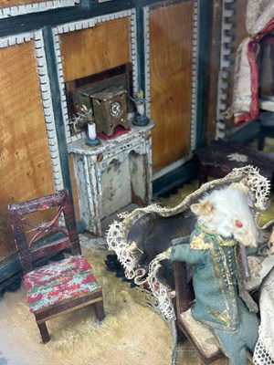 Lot 9 - AN EXCEPTIONALLY RARE TAXIDERMY FRENCH MOUSE...