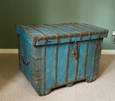 Lot 58 - A LARGE INDIAN BLUE PAINTED TRUNK