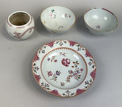 Lot 175 - A GROUP OF CHINESE CERAMICS (4)